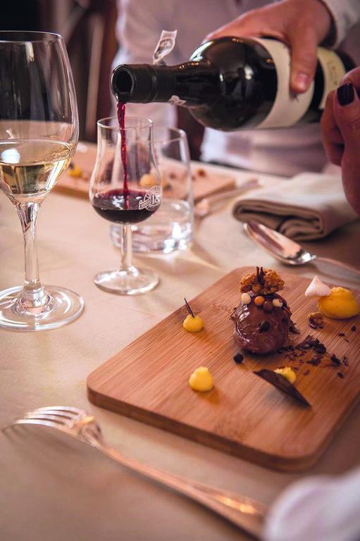 Les Chambres Du Restaurant Le Castellaras - Teritoria Fayence Kültér fotó